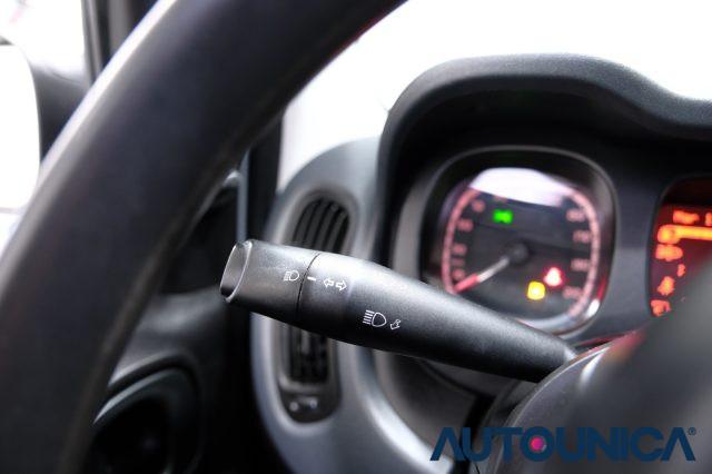 FIAT Panda 1.0 FIREFLY S&S HYBRID NEOPATENTATI