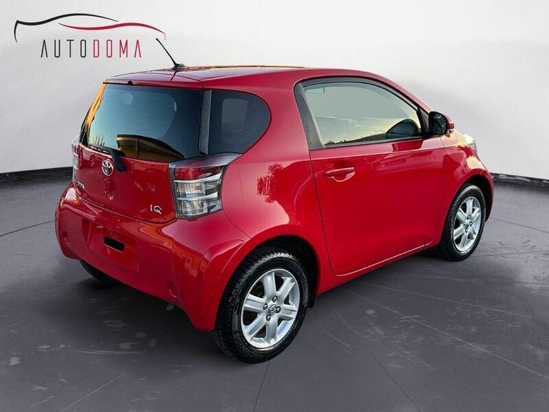 Toyota iQ 1.0 VVT-i Lounge