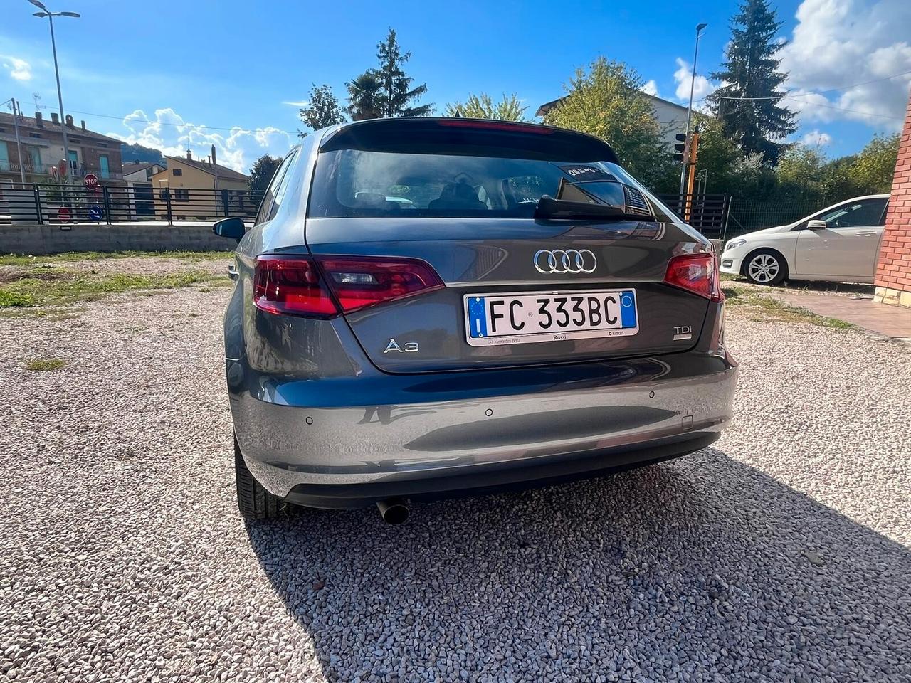 Audi A3 SPB 1.6 TDI clean diesel quattro Attraction