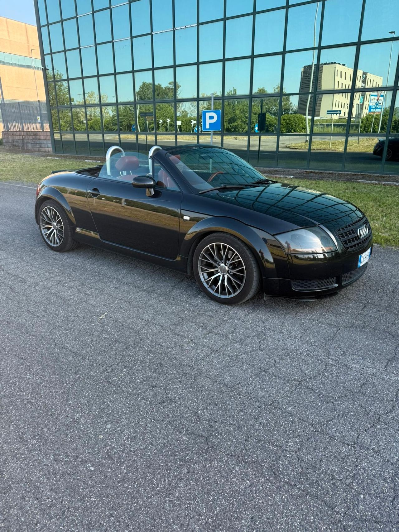 Audi TT Roadster 1.8 T 20V 179 CV cat