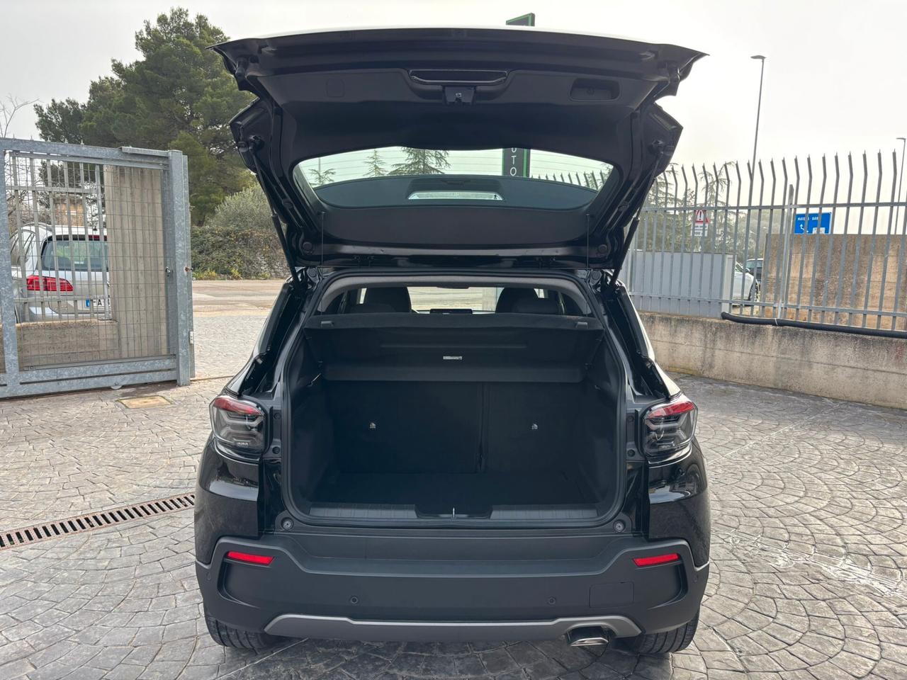 Jeep Avenger 1.2 Turbo 100 CV MHEV Longitude