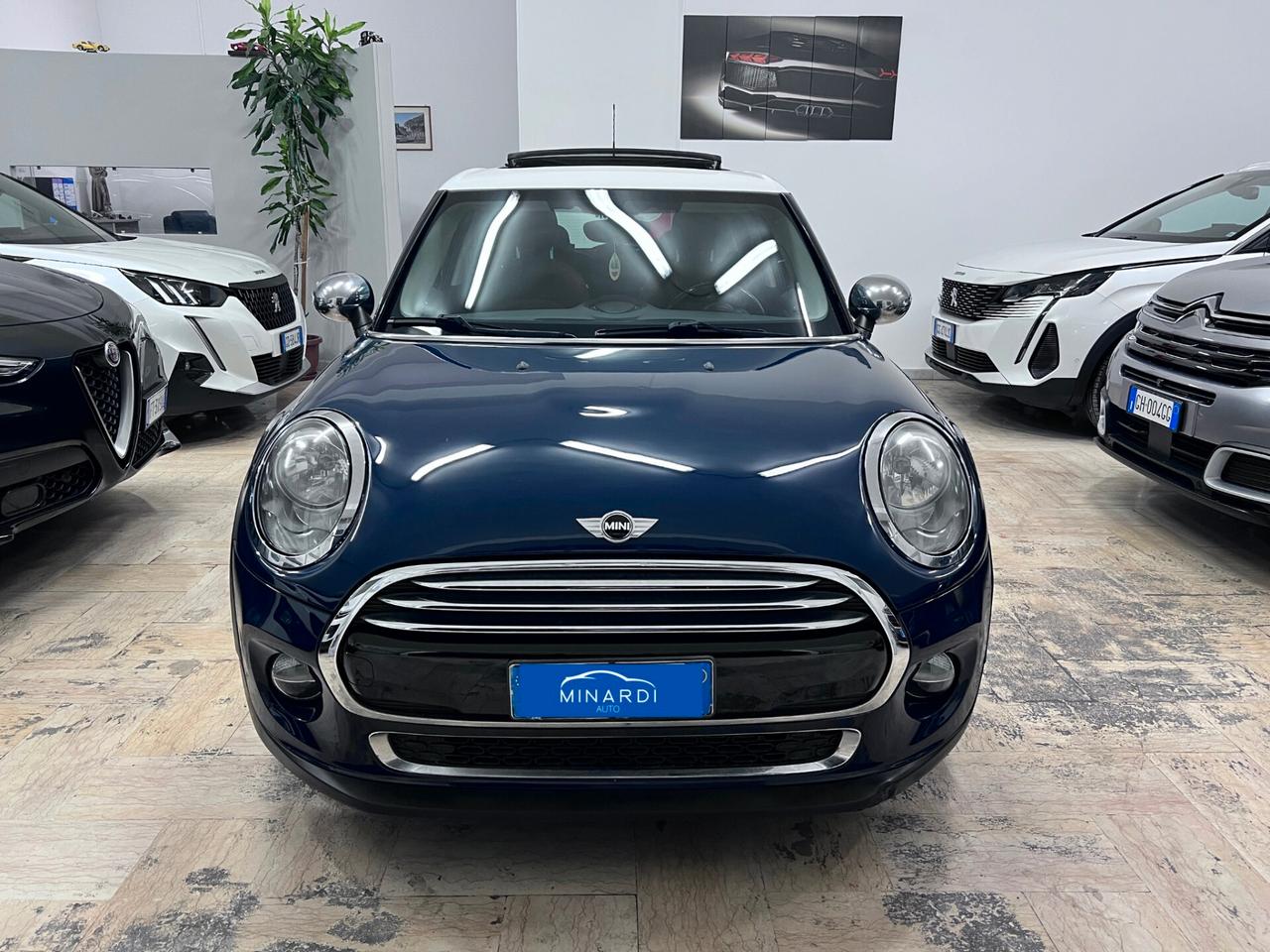 Mini 1.5 Cooper D Business 5 porte