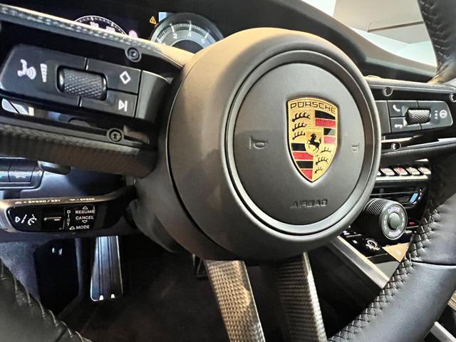 PORSCHE 911 Turbo S Coupé SOLLEVATORE-TETTO IN CARBONIO