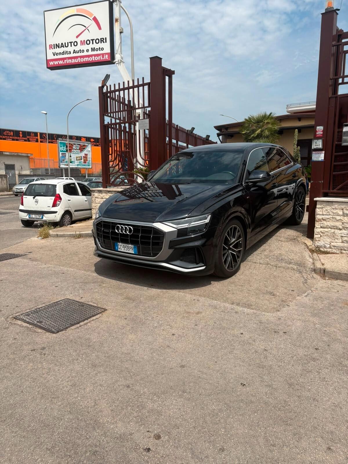 Audi Q8 SQ8 TDI quattro tiptronic