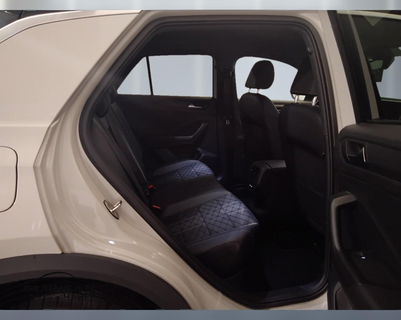 VOLKSWAGEN T-Roc I 2022 - T-Roc 1.0 tsi R-Line 110cv