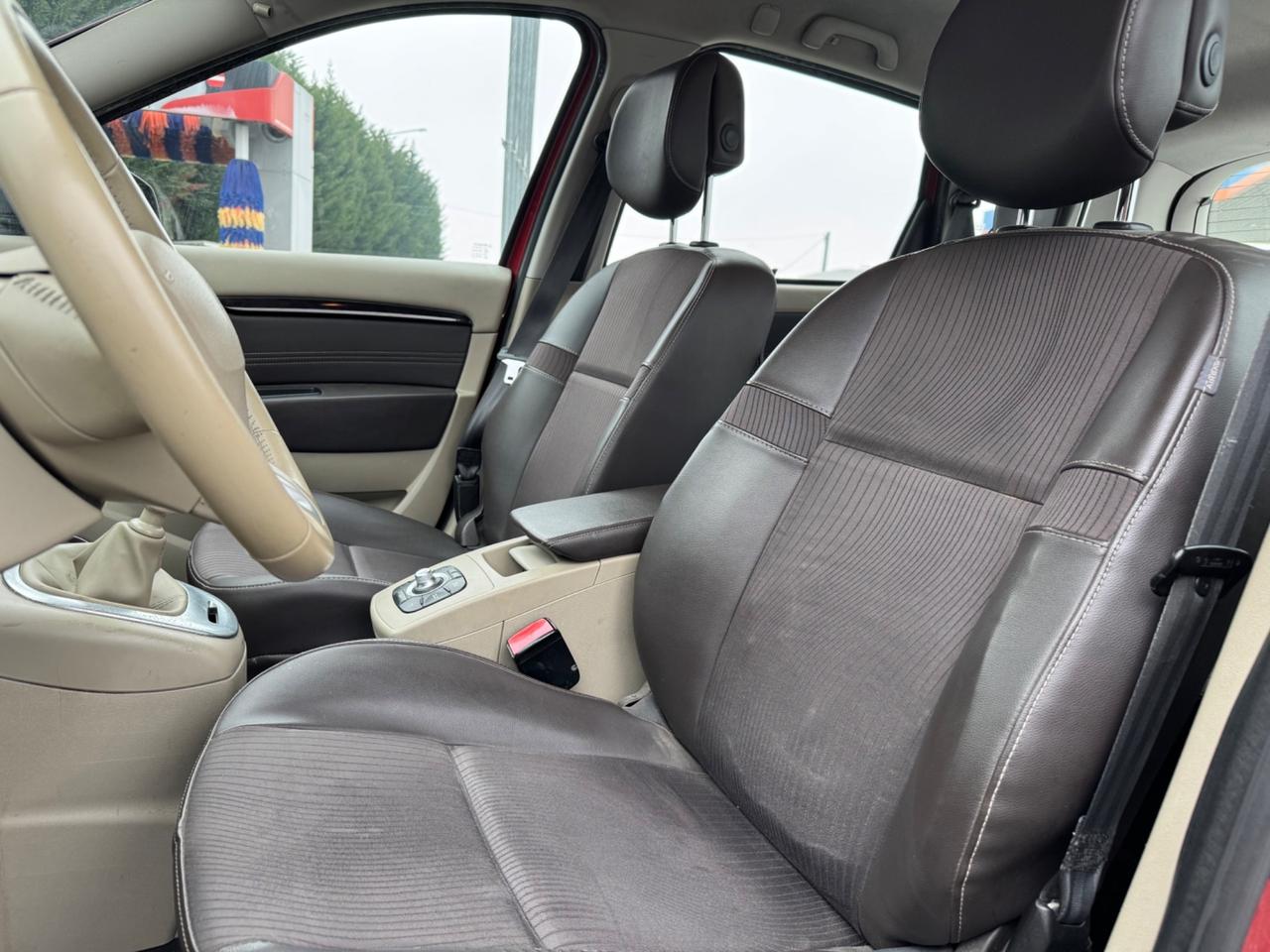 Renault Scenic Scénic 1.9 dCi 130CV Luxe