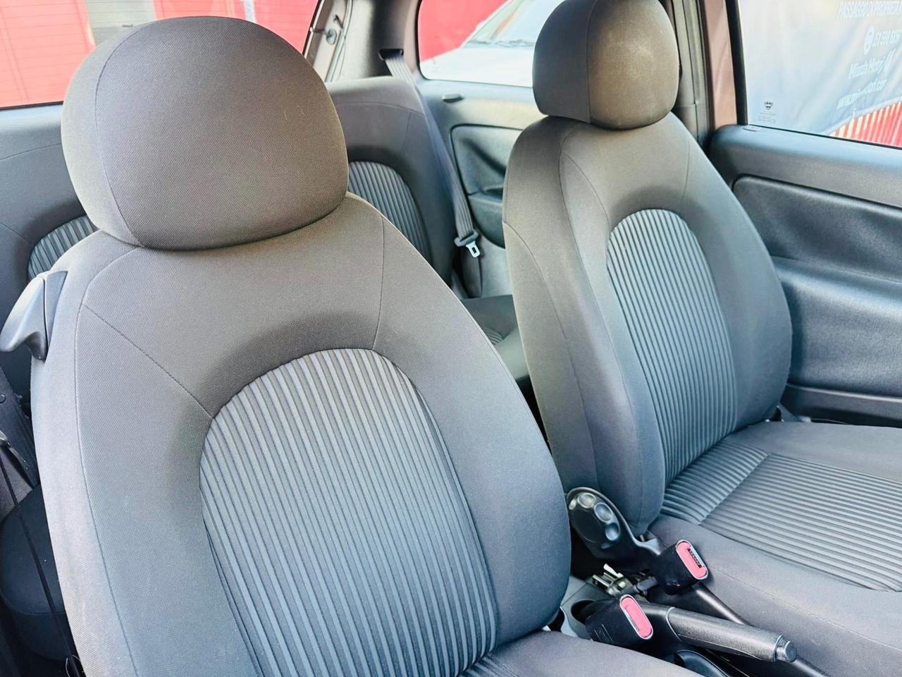 Lancia Ypsilon 1.2 Versus