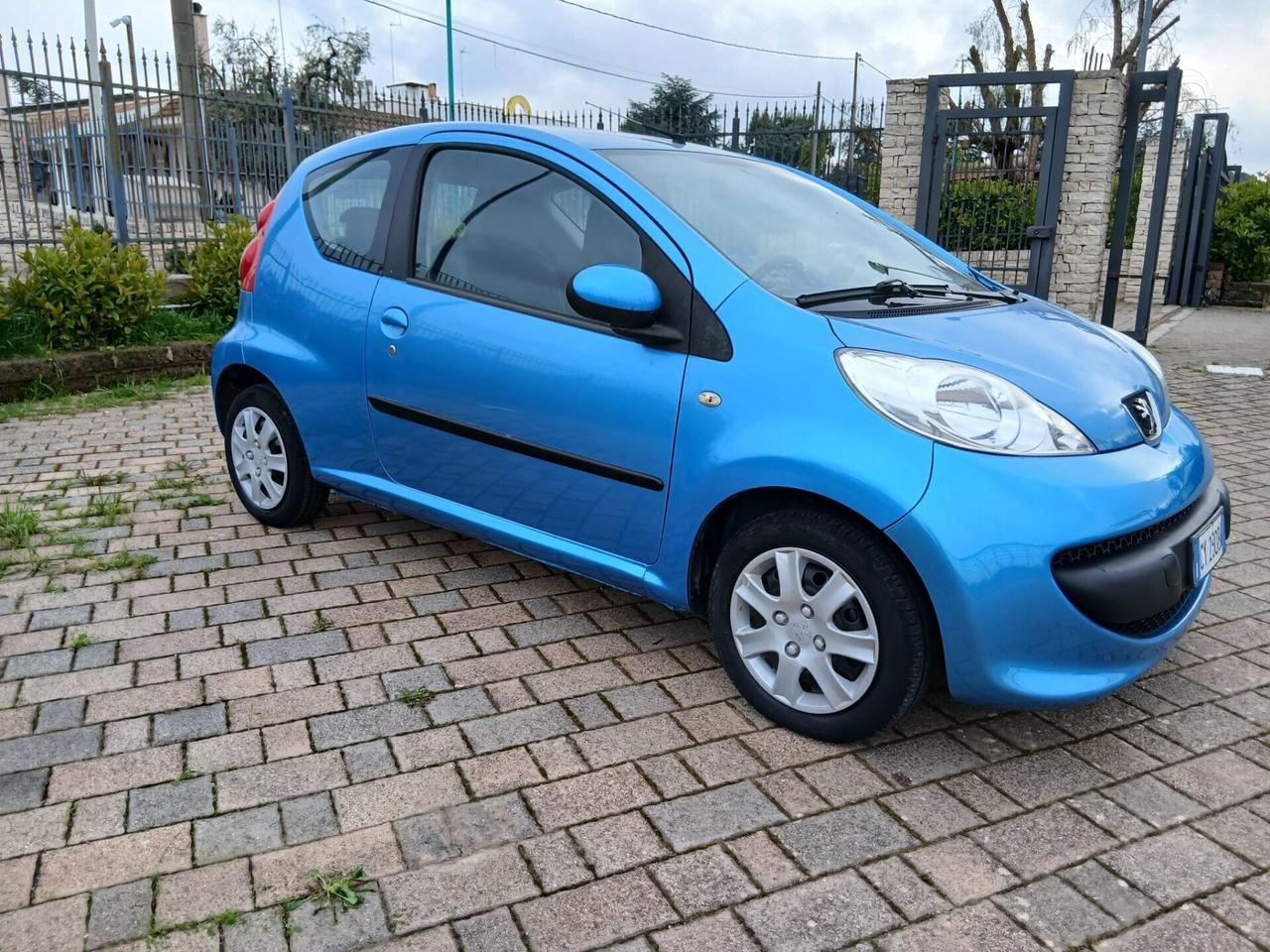 Peugeot 107 1.0 68CV 3p. Sweet Years