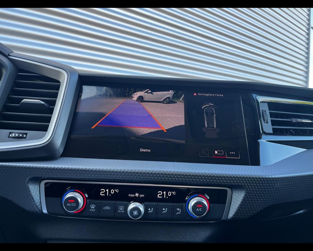 AUDI A1 SPORTBACK 30 TFSI S-TRONIC S LINE EDITION