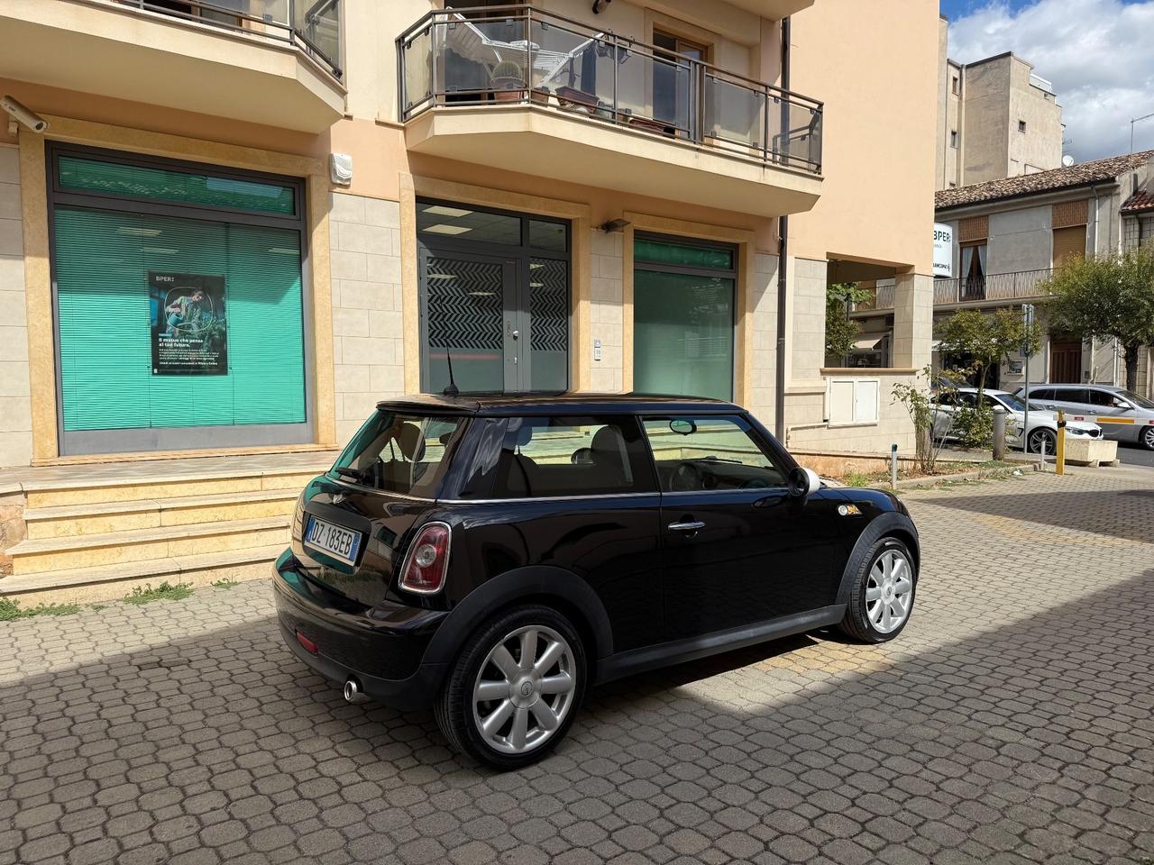Mini 1.6 16V Cooper D