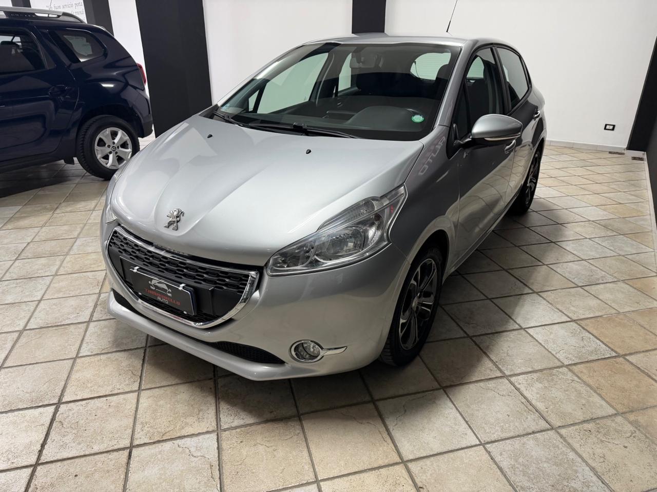 PEUGEOT 208 1.4 HDi (68) 5p Allure 2015