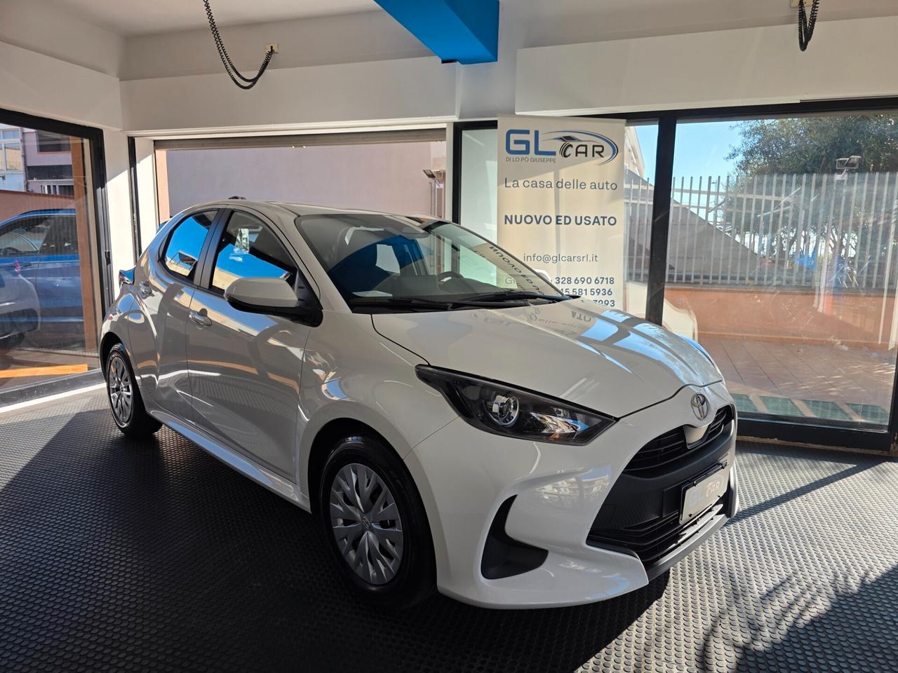 NUOVA Toyota Yaris 1.5 Hybrid 5 porte Active