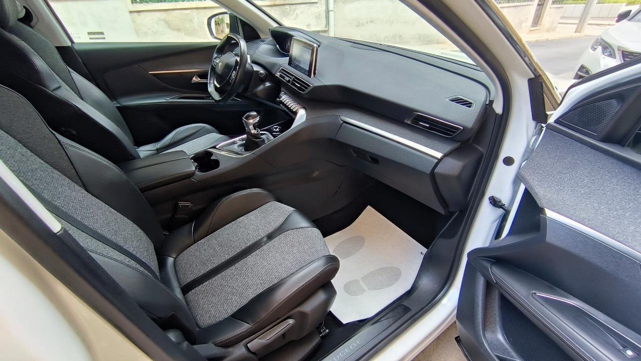 Peugeot 3008 PureTech Turbo 130 S&S Allure