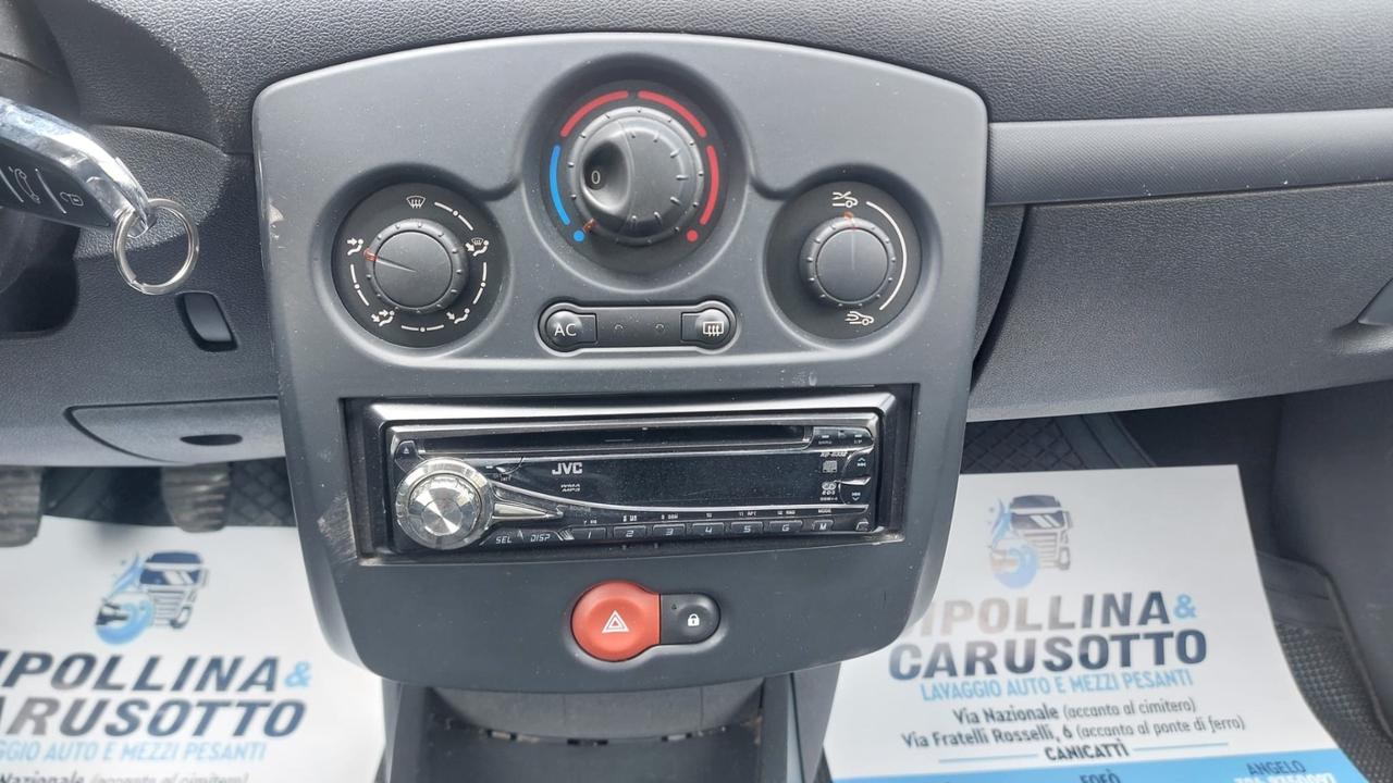 Renault Clio CONFORT