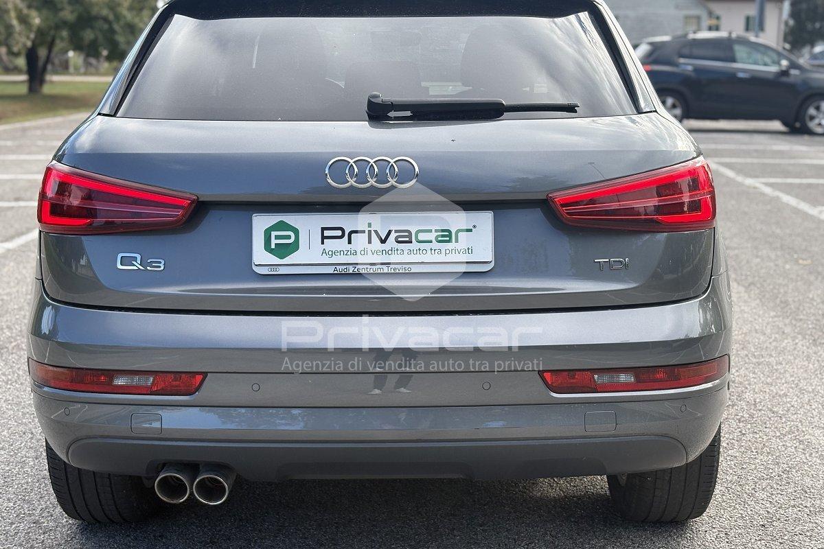 AUDI Q3 2.0 TDI 120 CV S tronic Business