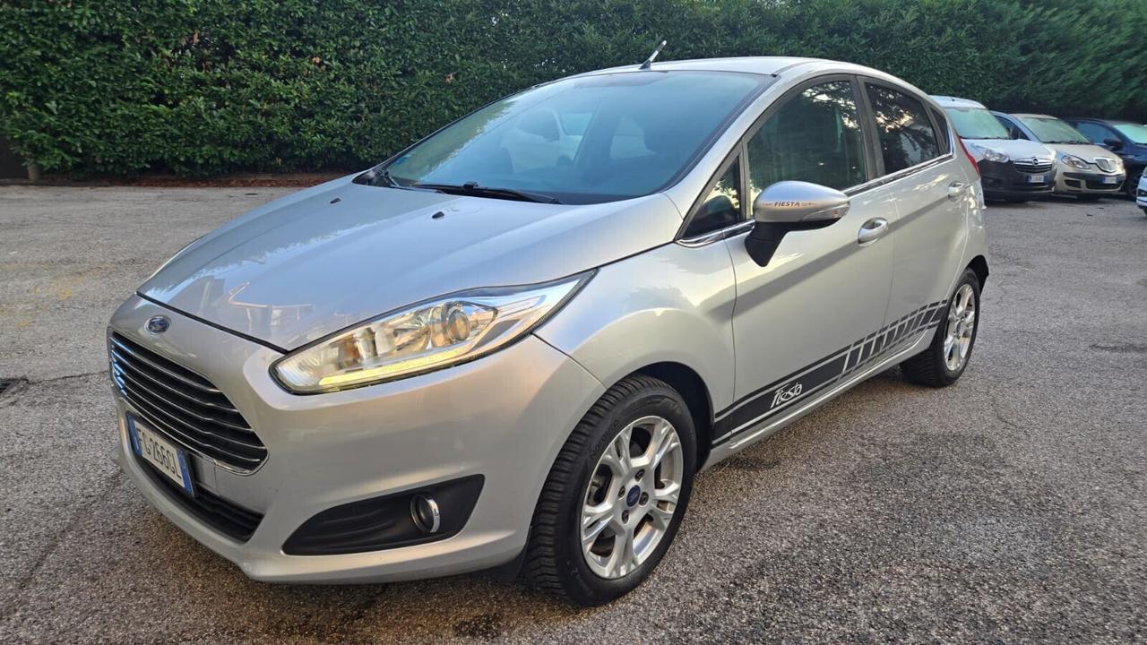 Ford Fiesta 1.5 TDCi 75CV 5 porte Titanium Neopate