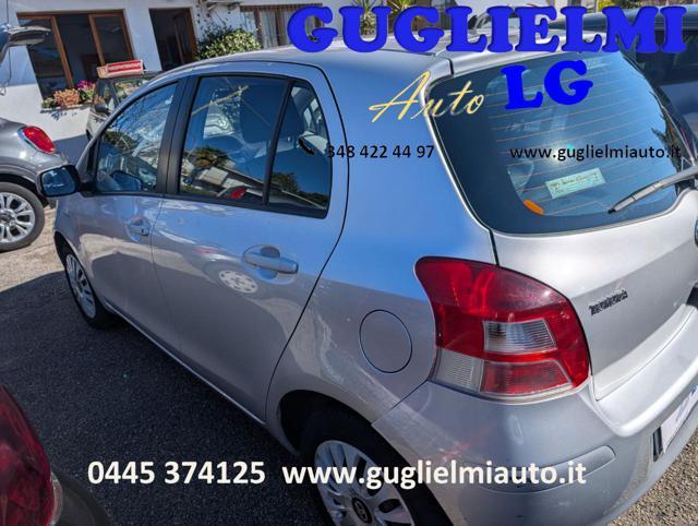 TOYOTA Yaris 1.3 5 porte Sol NEOPATENTATI