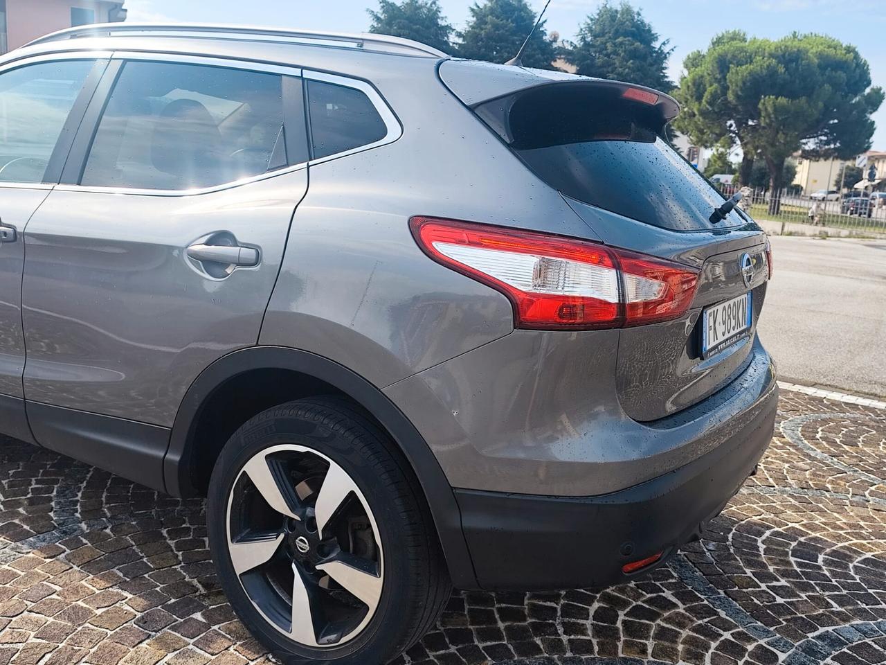 Nissan Qashqai 1.5 dCi Tekna