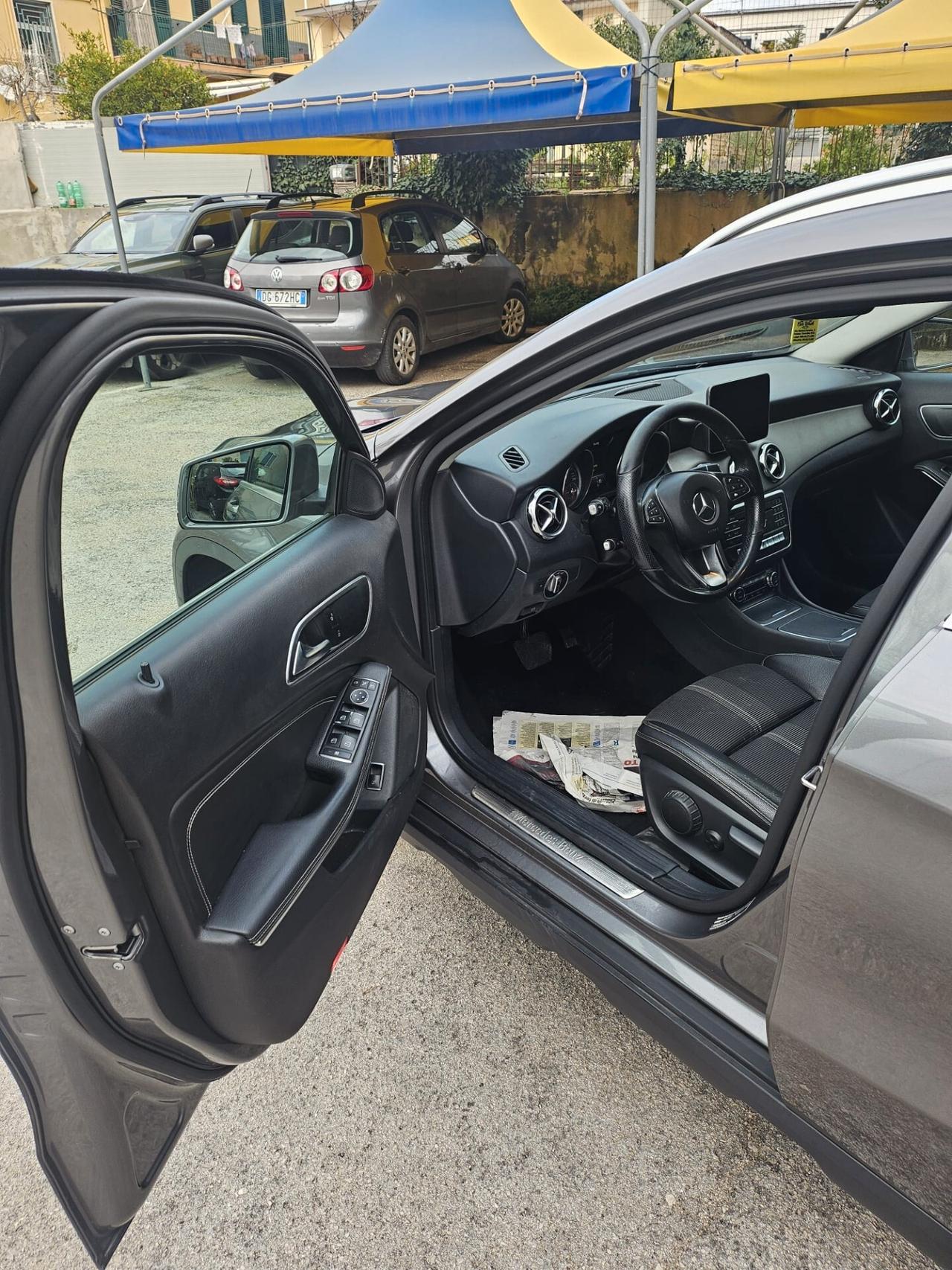 Mercedes-benz A 200 d Automatic Premium