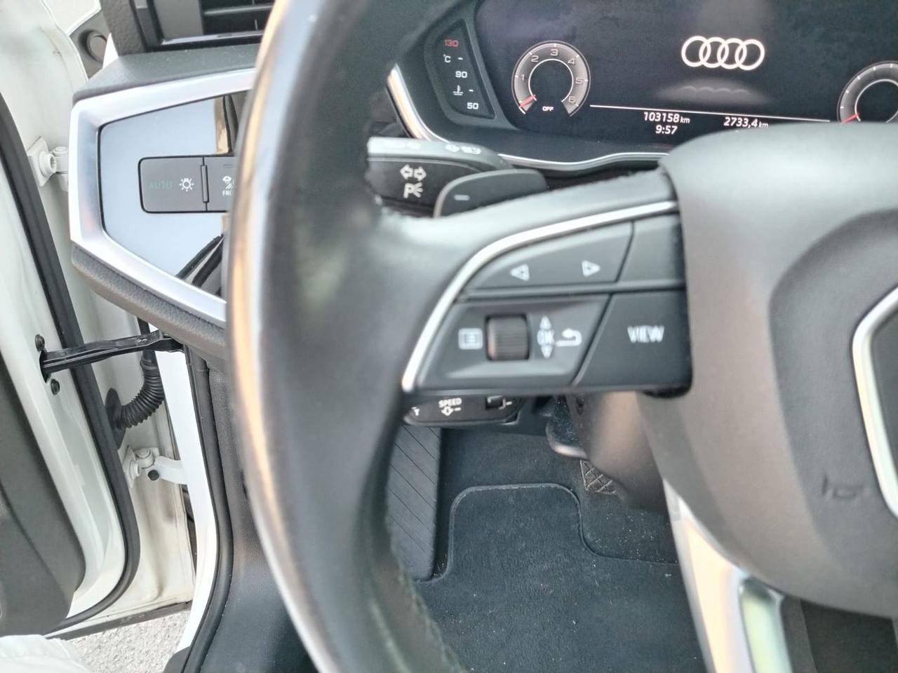 Audi Q3 S Line 2.0 35 TDI #5885
