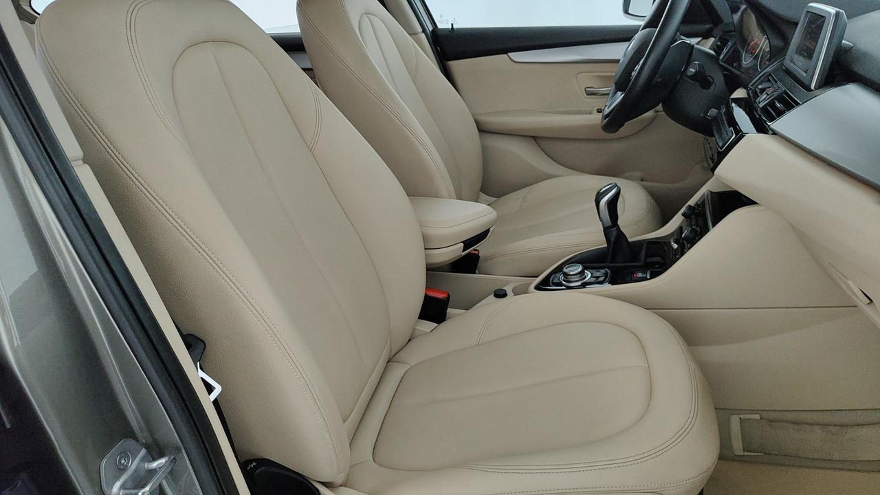 BMW 216d Active Tourer Luxury