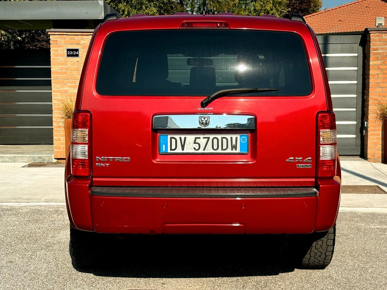 DODGE NITRO 2.8D aut- 4x4 inserib-Pelle-177000km-2009