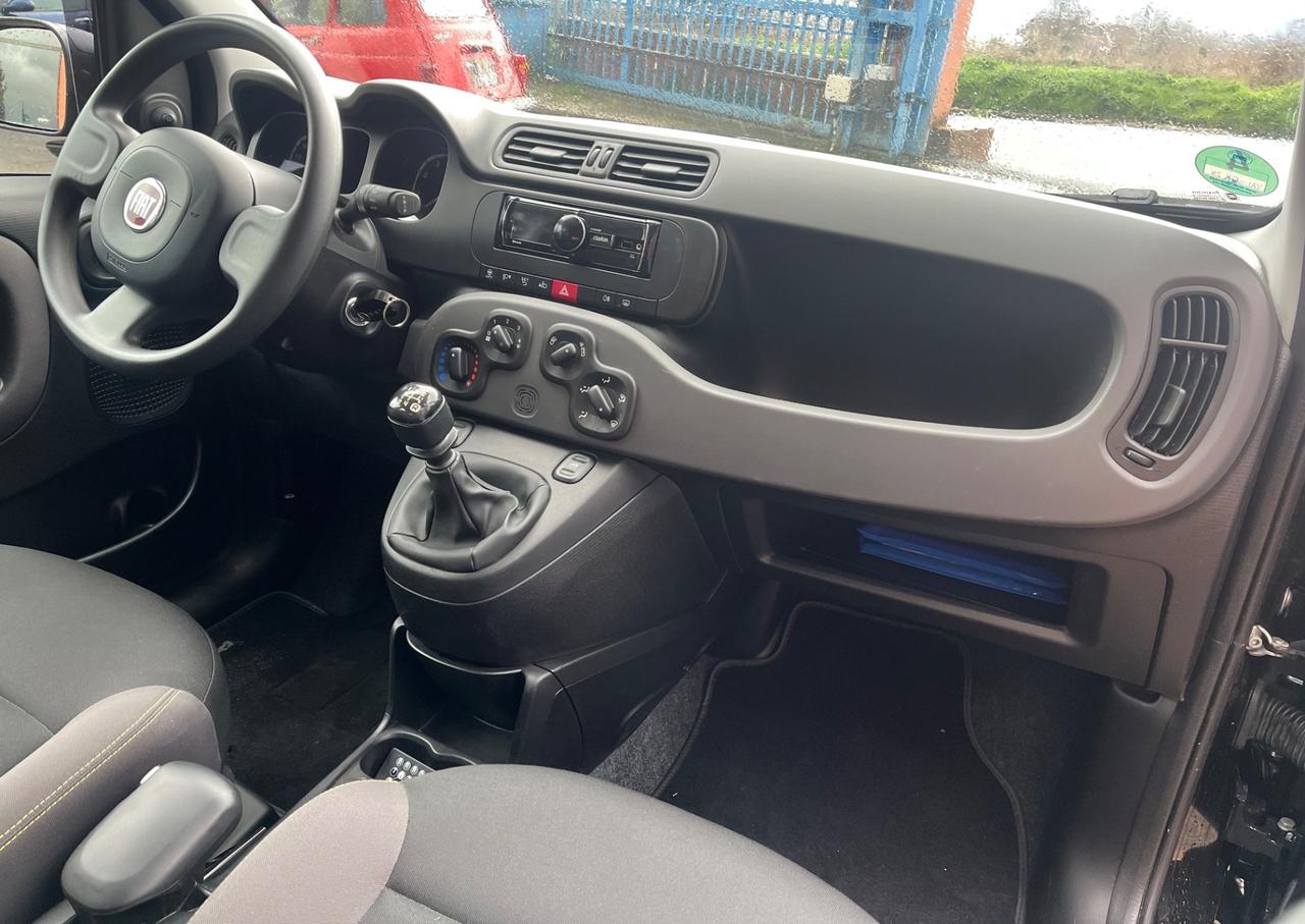 Fiat Panda 1.2 Young -solo km 21000-