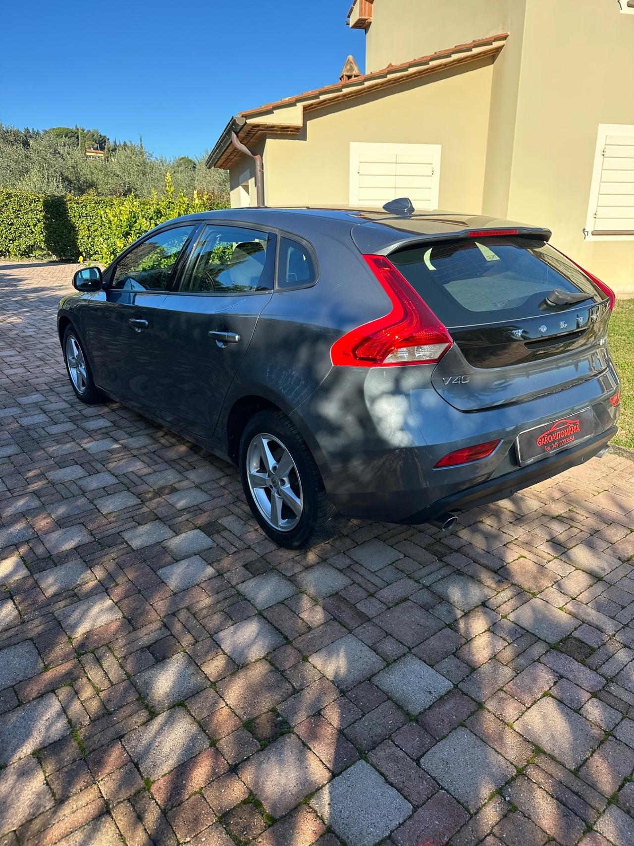 Volvo V40 D2 Business