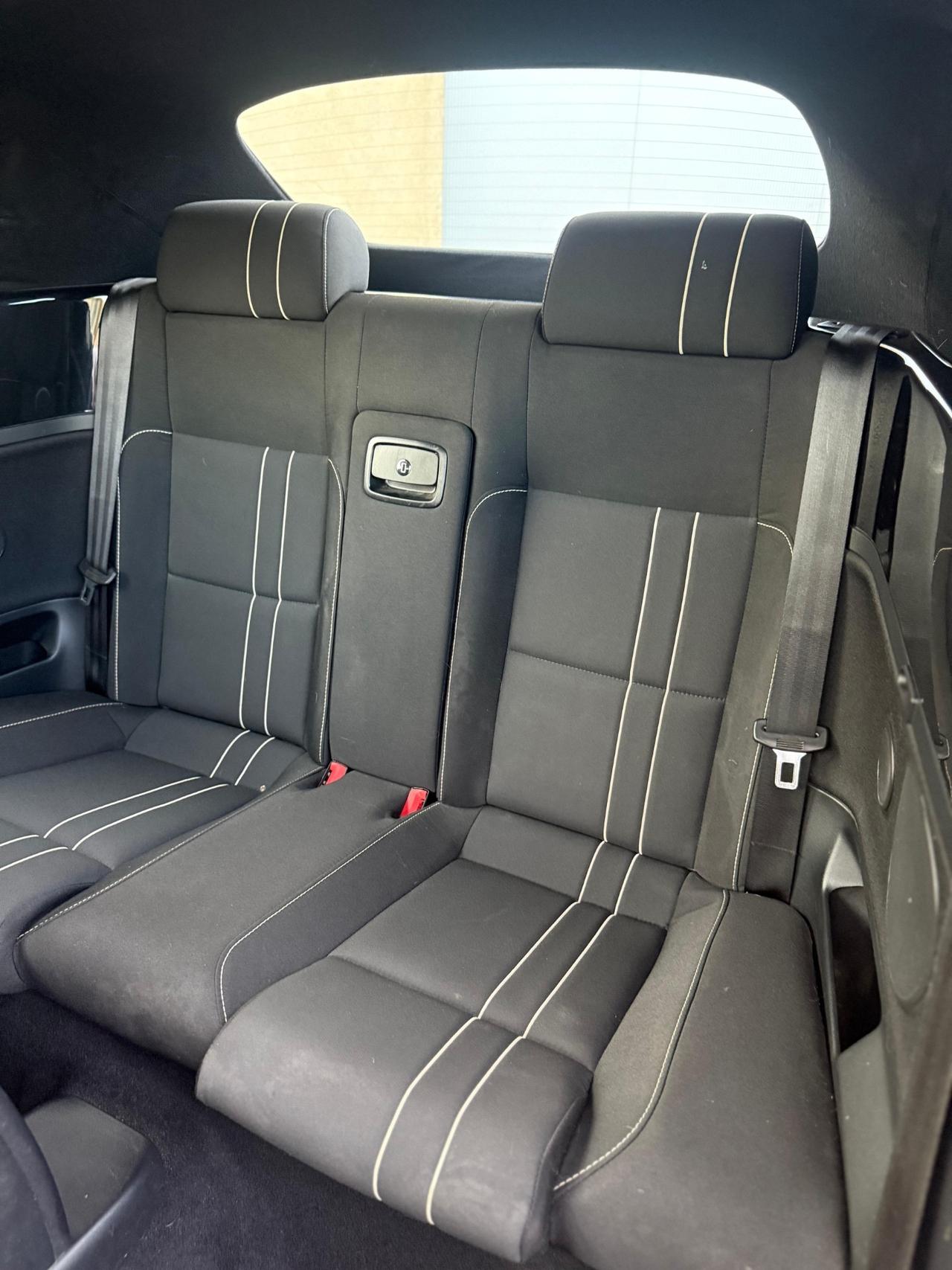 Volkswagen New Beetle 1..4 Cabrio benzina