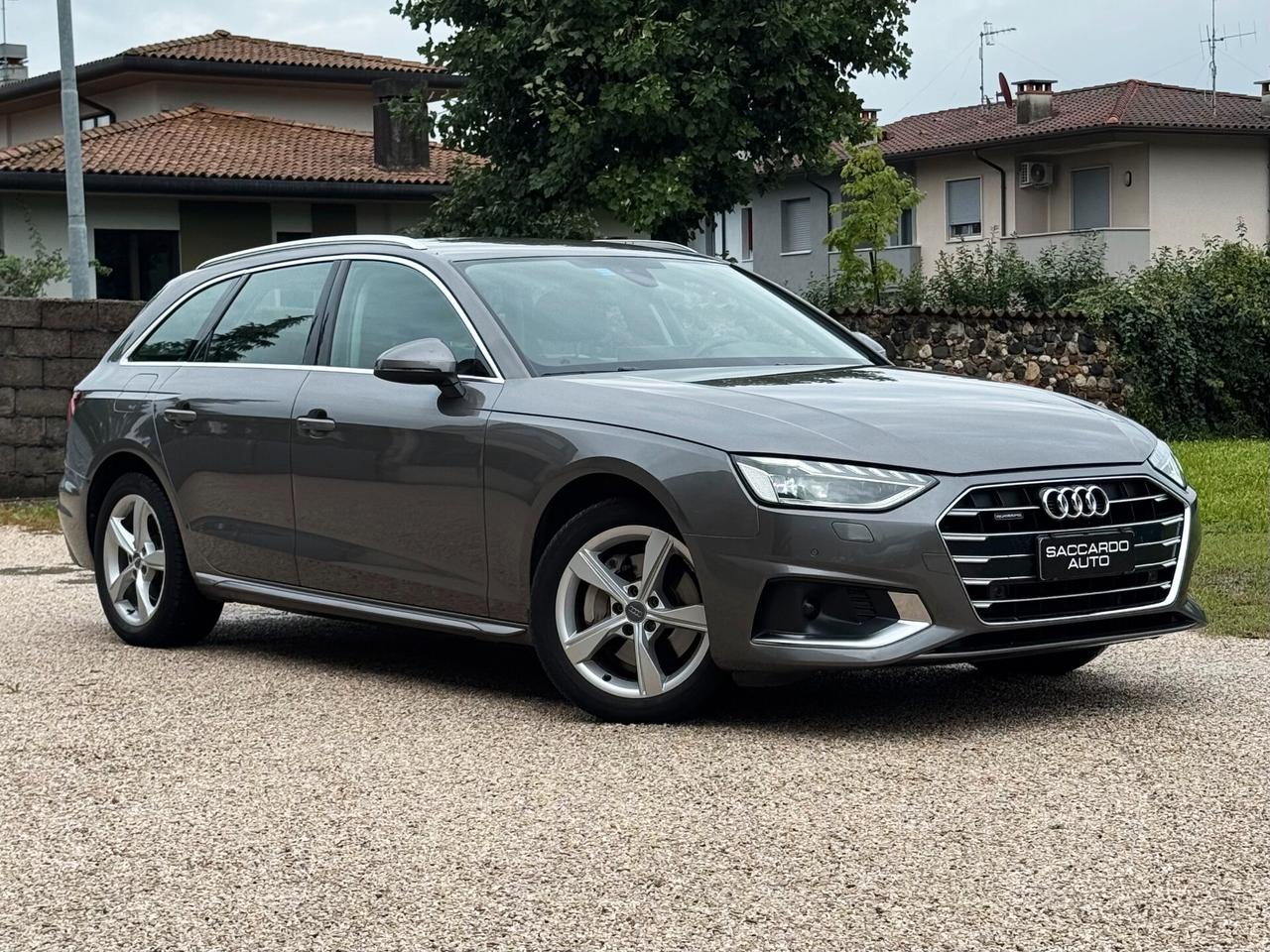 Audi A4 40 TDI Business Advanced Quattro | GANCIO TRAINO