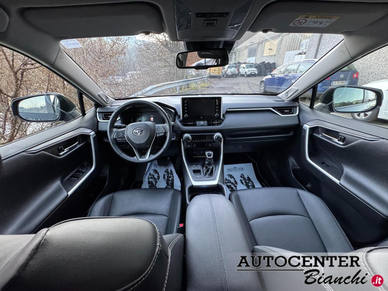 Toyota RAV4 2.5 vvt-ie h Lounge 2wd 218cv e-cvt