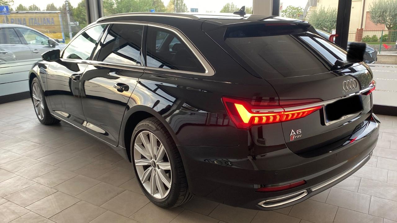 Audi A6 Avant 40 2.0 TDI S tronic Business Sport