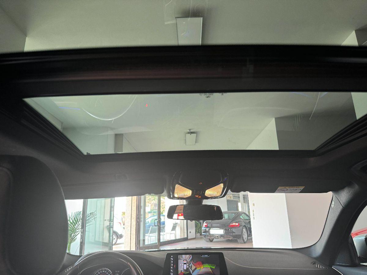 BMW - Serie 5 520 Touring Msport