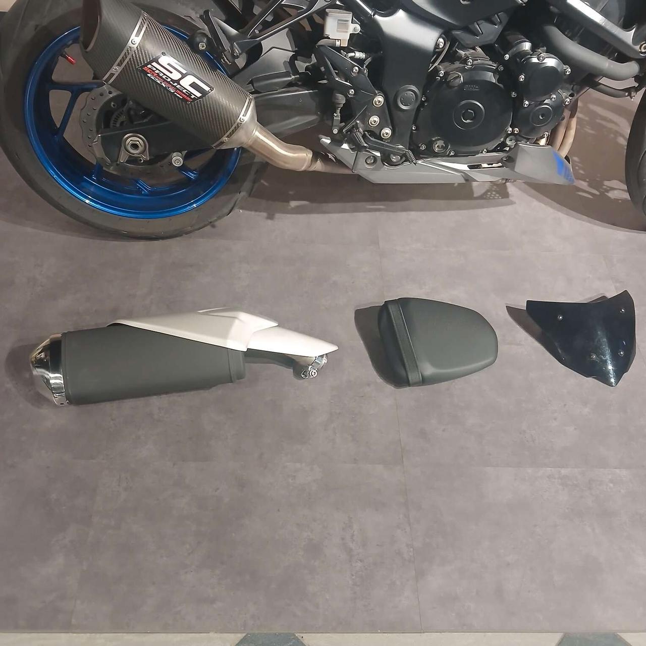 Suzuki GSX S 750