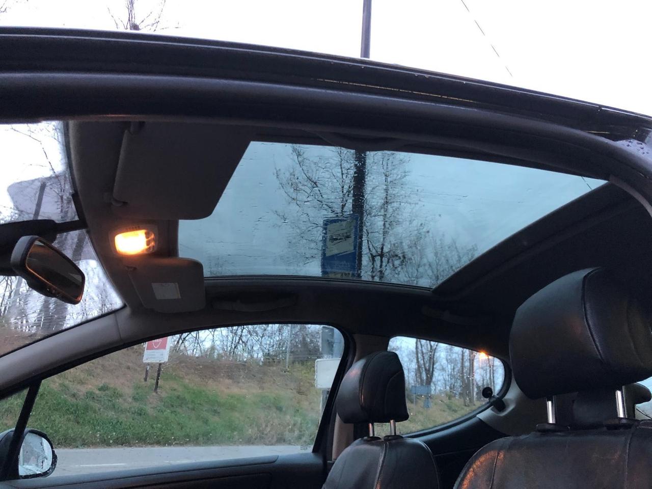 Peugeot 207 1.6 HDi 110CV 3p. XSI