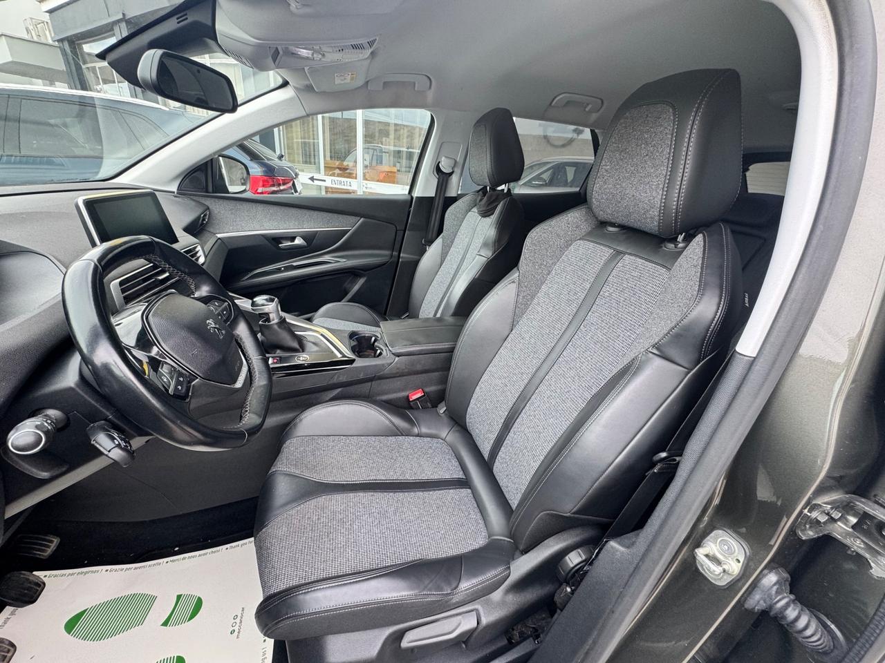 Peugeot 3008 BlueHDi 130 S&S Allure