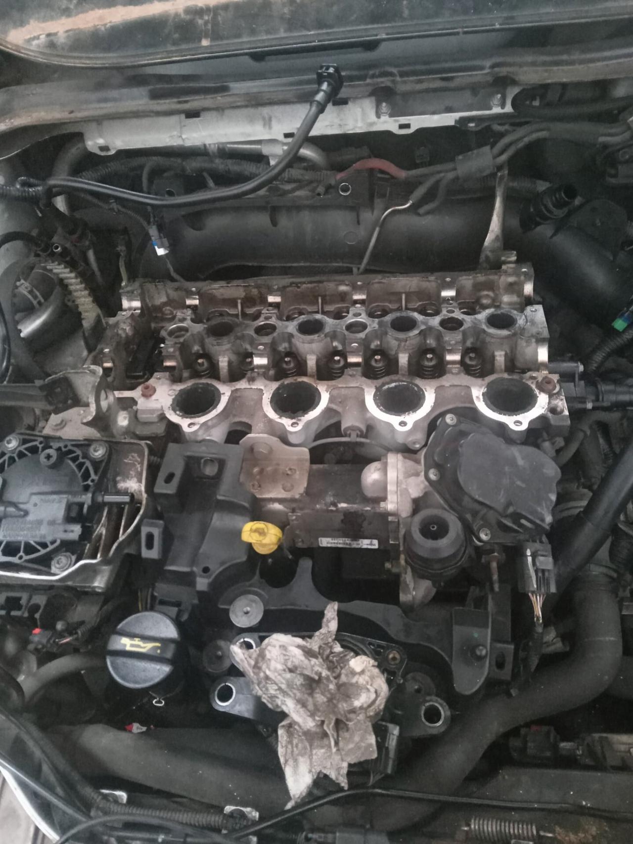 Ford Focus 2.0 TDCi motore rotto!!!