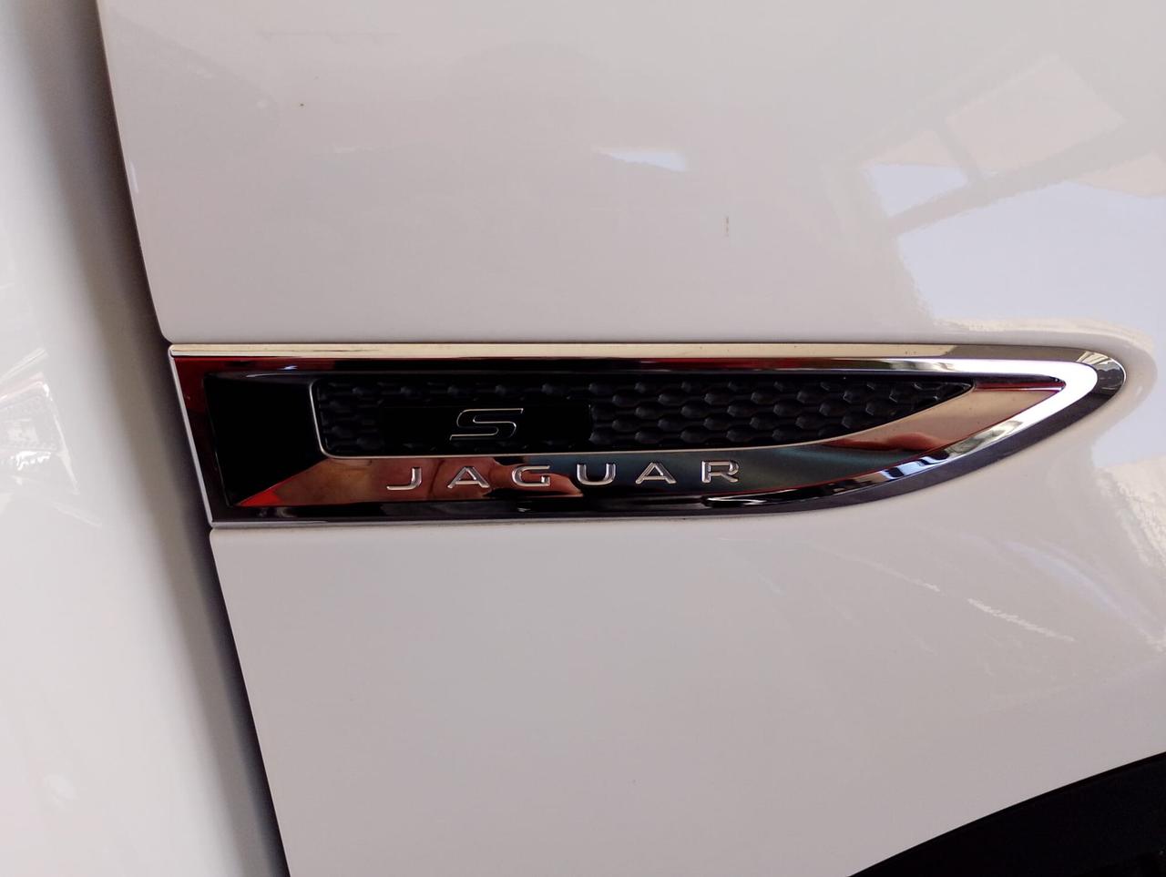 Jaguar E-Pace 2.0D 180 CV AWD aut. S 4X4