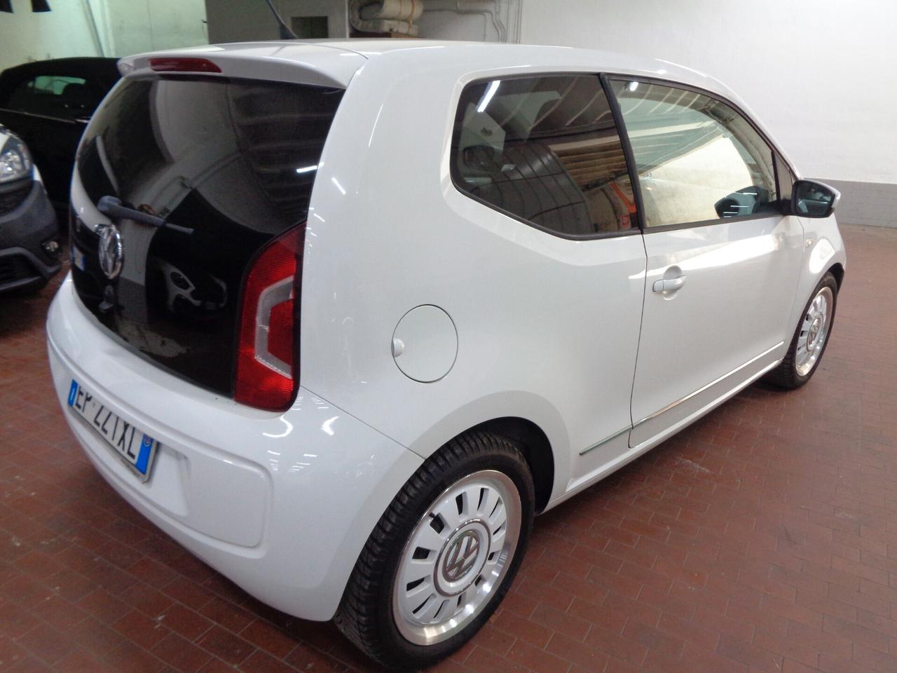 Volkswagen up! 1.0 75 CV 3p. high neopatentati
