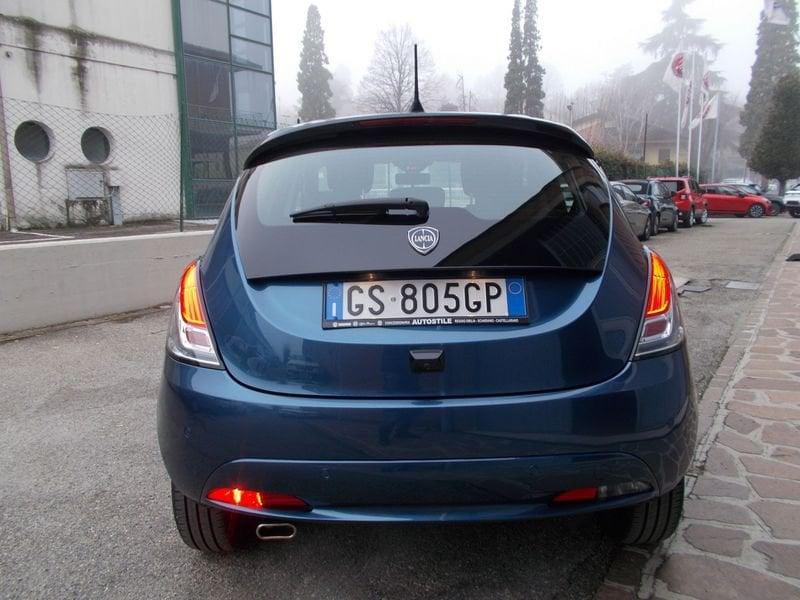 Lancia Ypsilon 1.0 FireFly 5 porte S&S Hybrid Platino 338.7575187