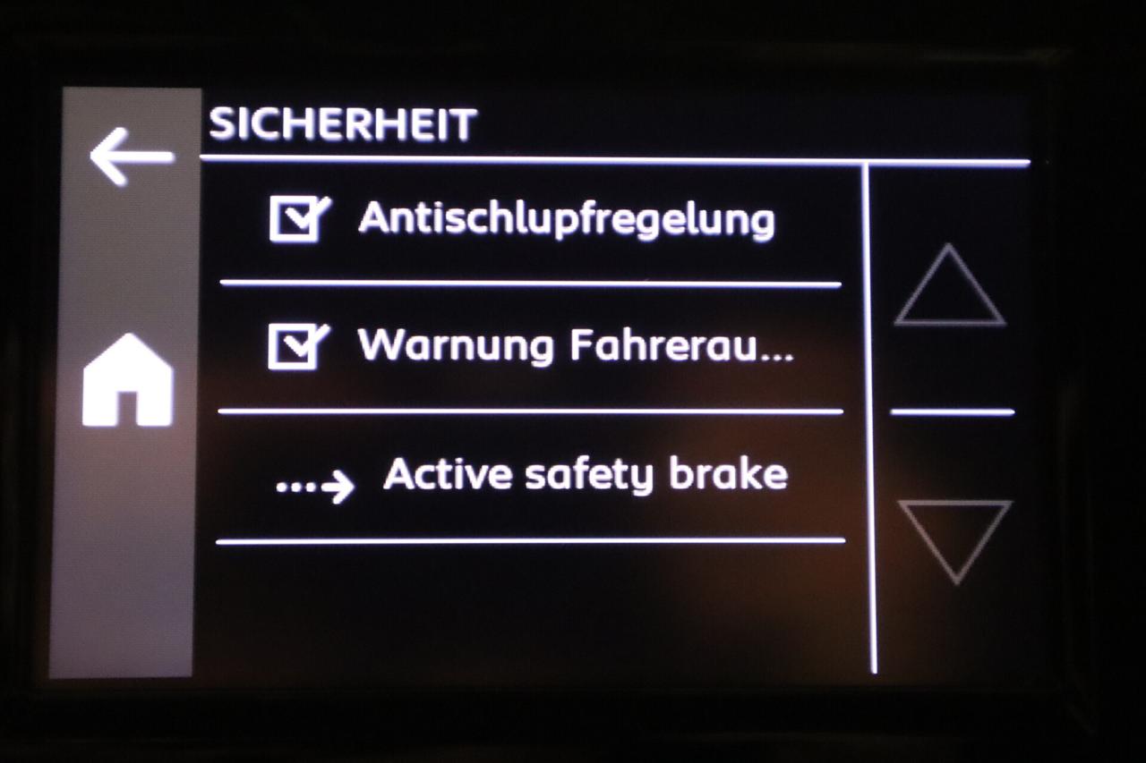 Opel CORSA 1.2 BENZINA 75 CV EDITION 5 PORTE ANCHE GUIDABILE DA NEOPATENTATI! sa Opel CORSA 1.2 BENZINA 75 CV EDITION 5 PORTE ANCHE GUIDABILE DA NEOPATENTATI!