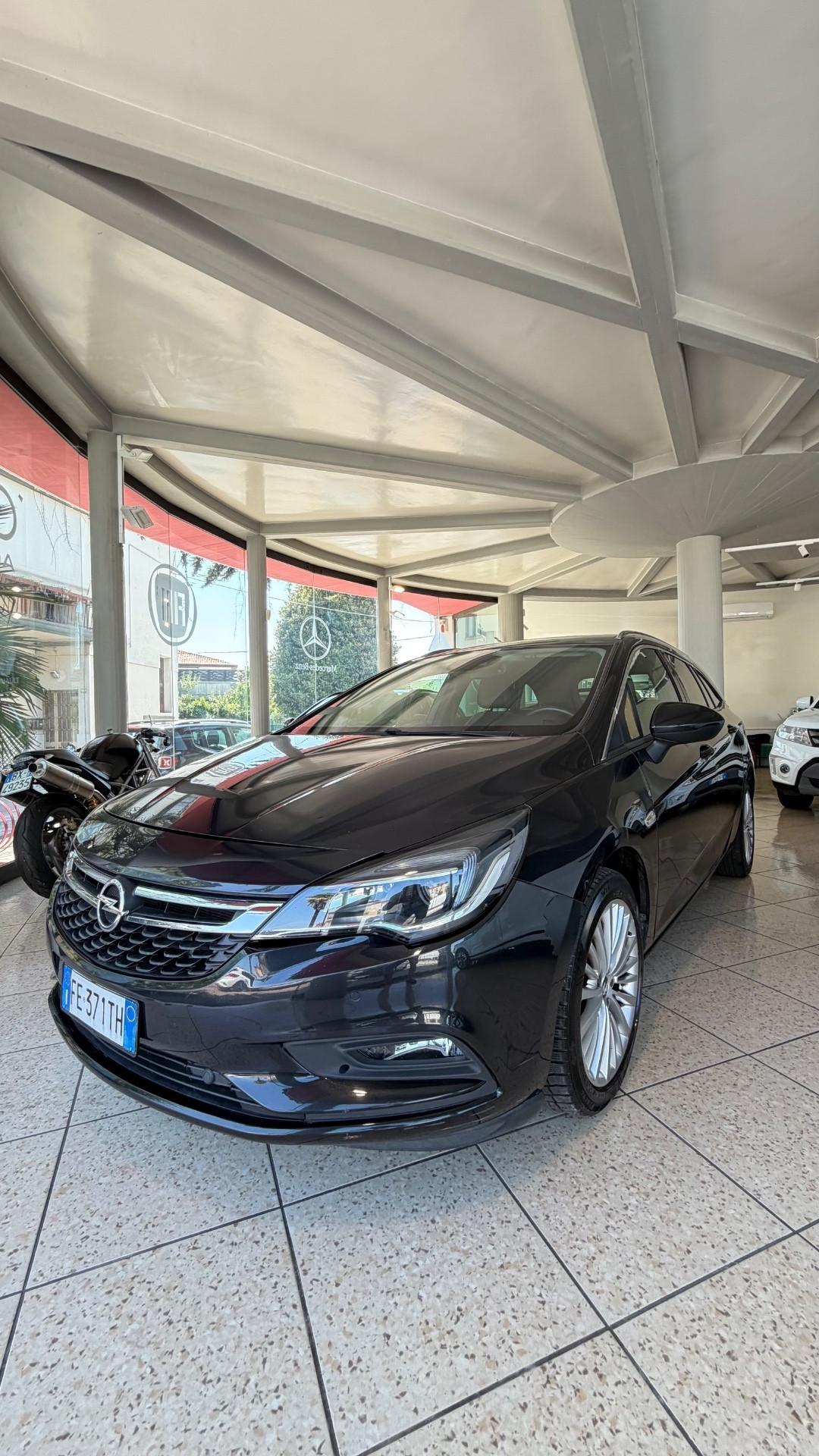 Opel Astra 1.6 CDTi 136CV aut. Sports Tourer Innovation