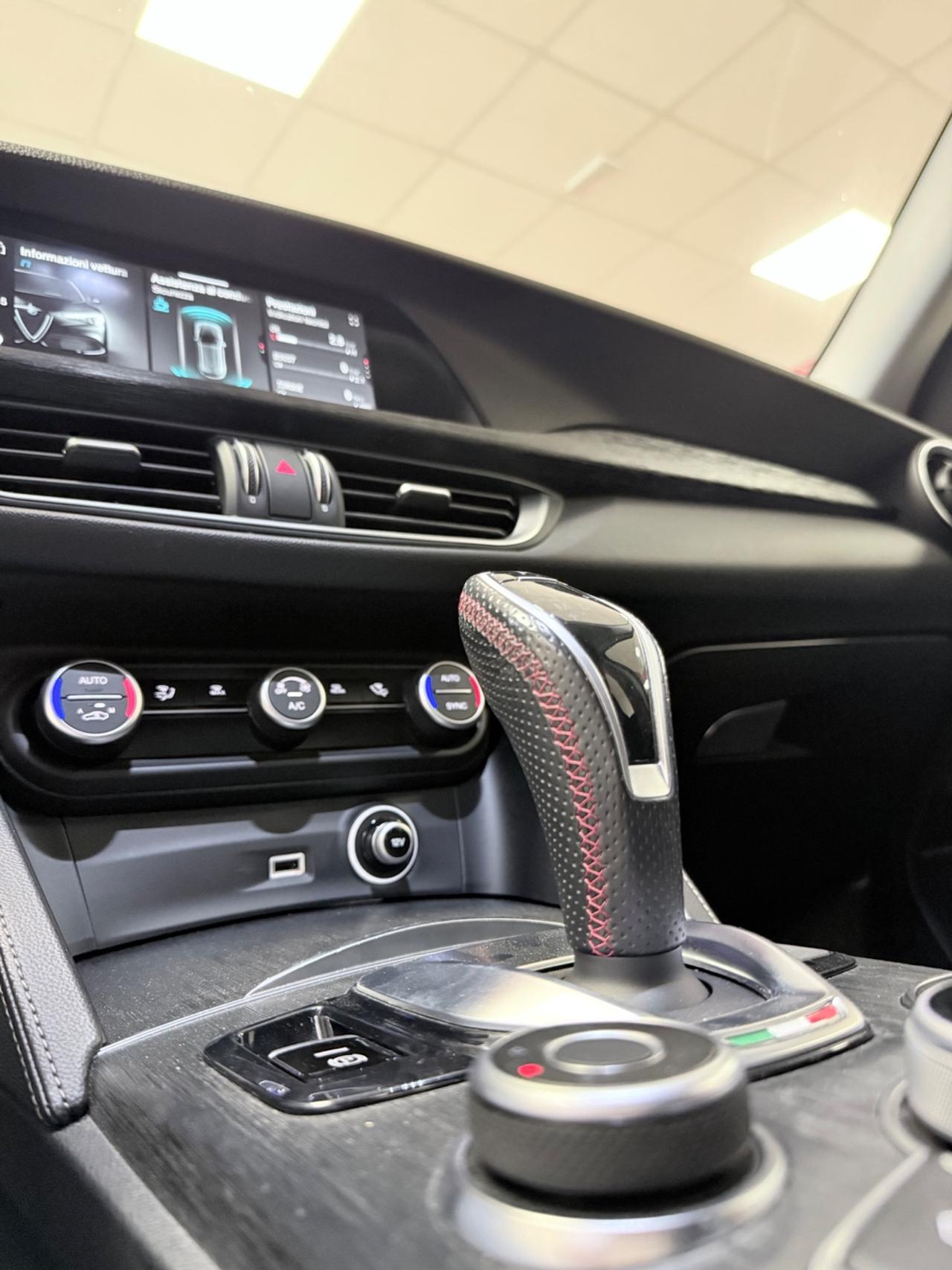 Alfa Romeo Stelvio 2.2 Turbodiesel 190 CV AT8 Q4 Sprint