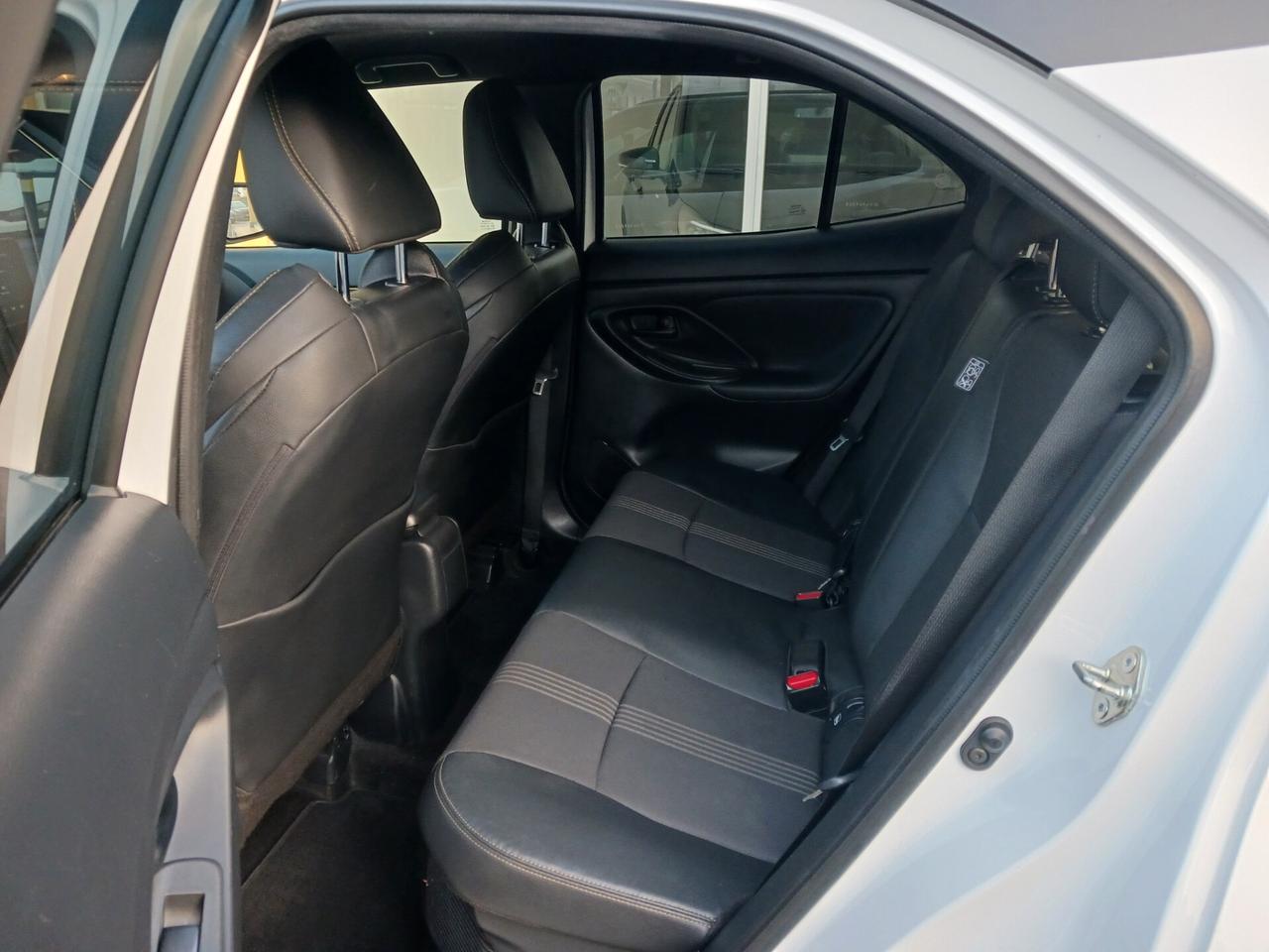 Toyota Yaris Cross 1.5 Hybrid 5p. E-CVT Adventure TAGLIANDI TOYOTA