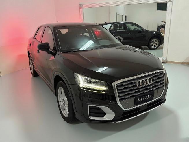 Audi Q2 30 1.6 tdi Admired s-tronic
