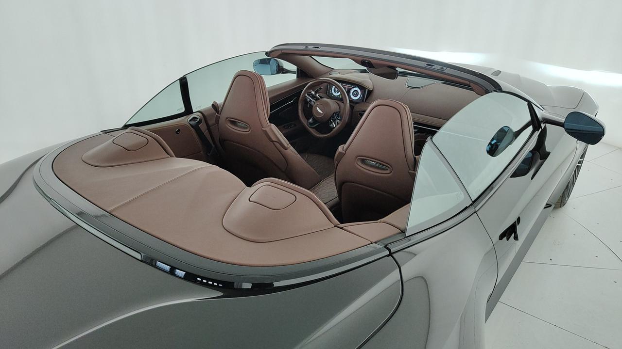 ASTON MARTIN DB12 Volante 4.0 V8 auto
