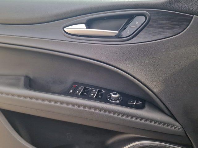 ALFA ROMEO Stelvio 2.2 Turbodiesel 210 CV AT8 Q4 Super