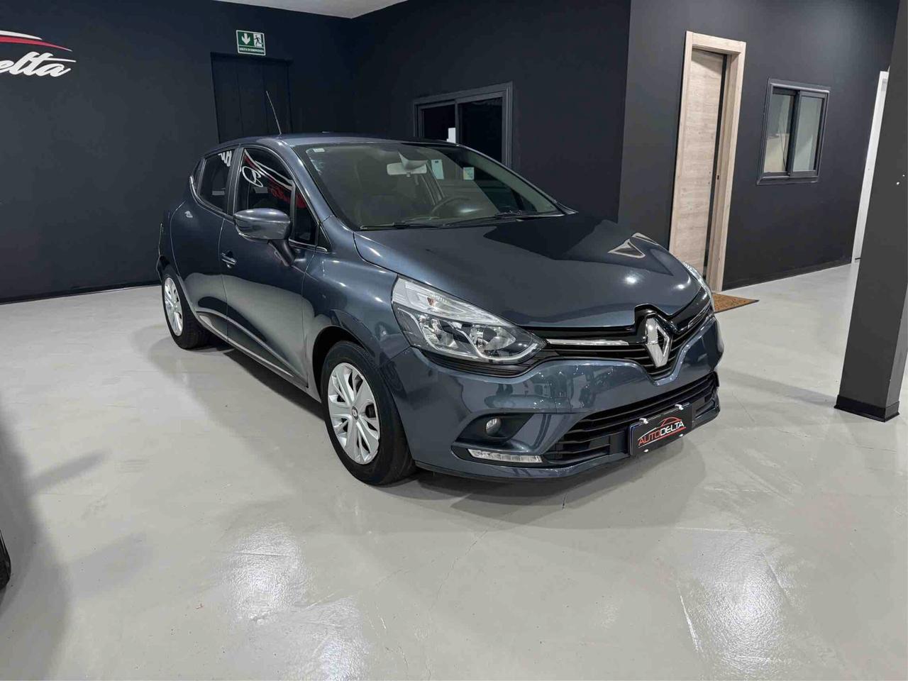 Renault Clio 1.2 75 CV 5 porte Duel2