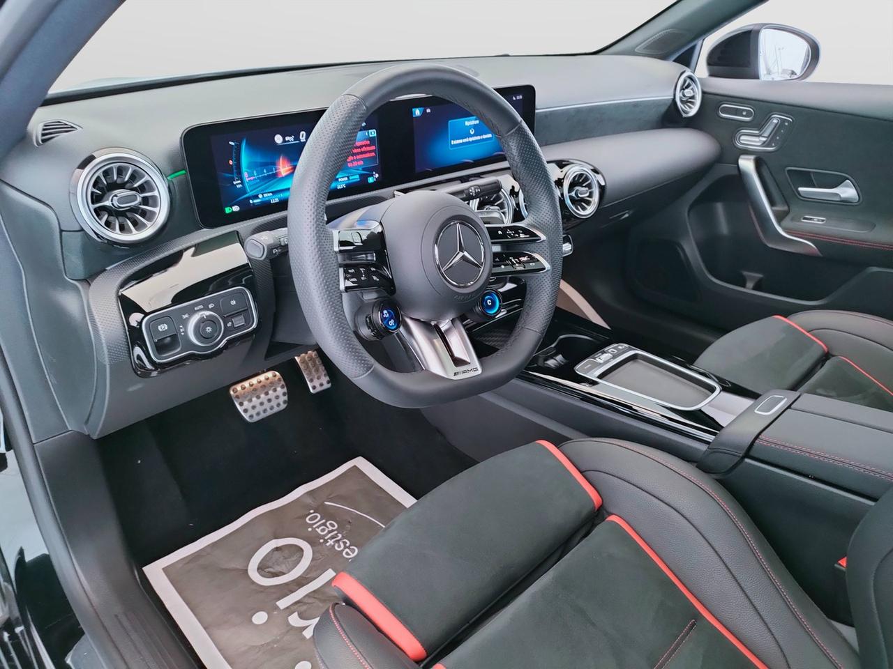 Mercedes-Benz Mercedes-AMG A 35 Racing Collection 4Matic+