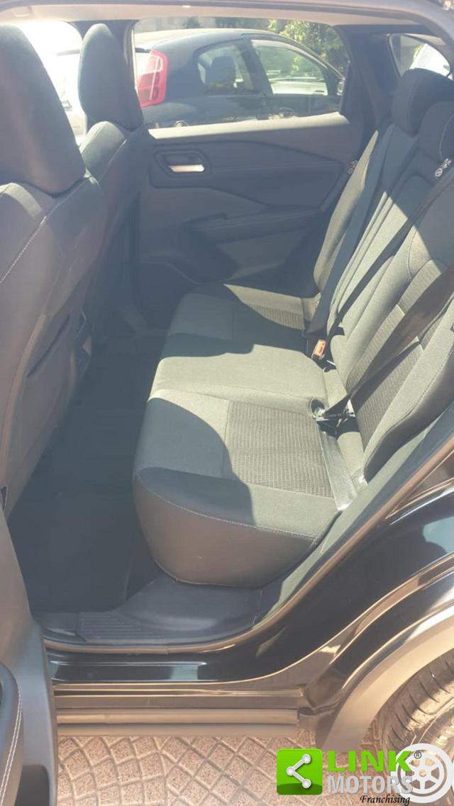 NISSAN Qashqai 1.3 MHEV N CONNECTA
